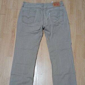 Levi's Tan Straight Jeans Classic Style
